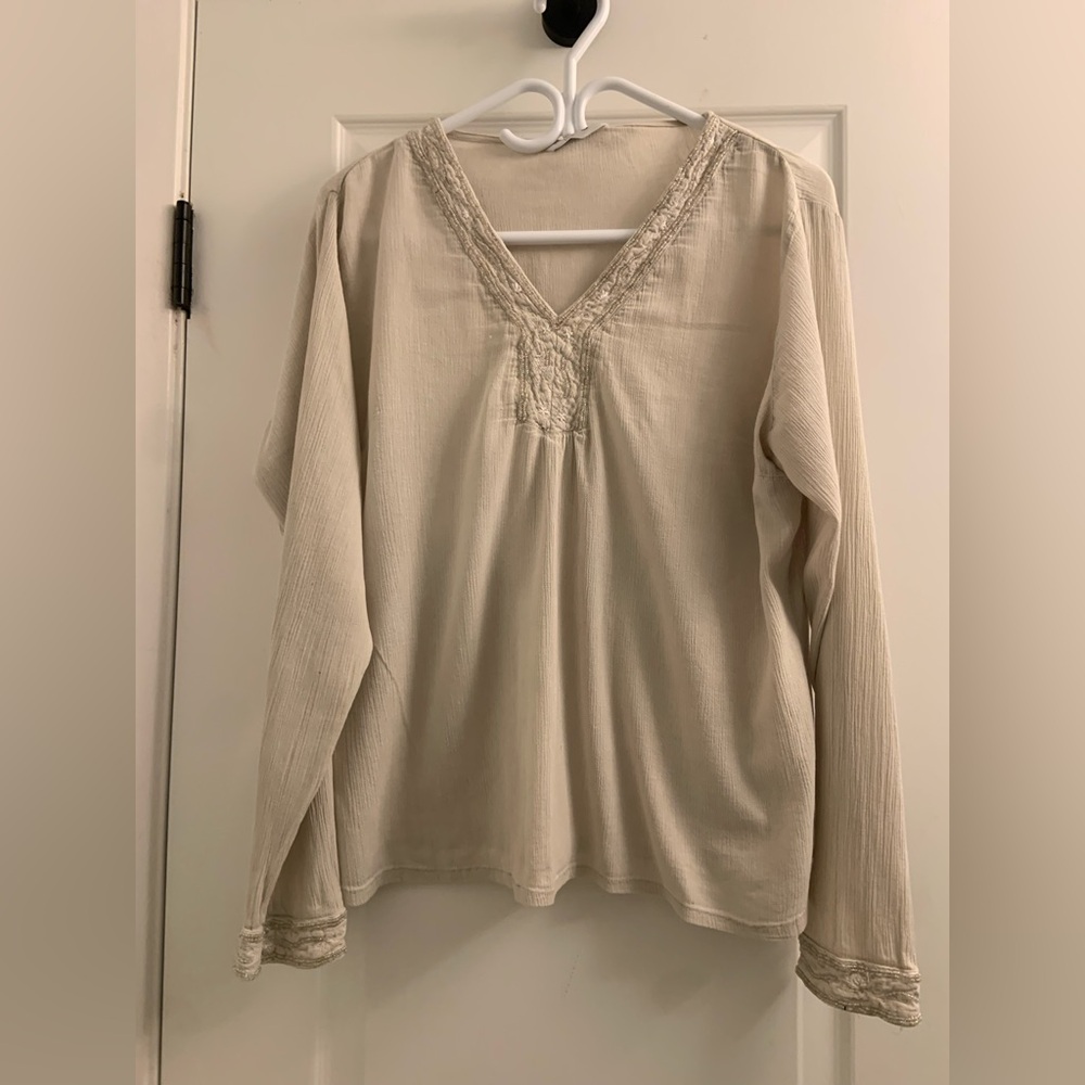 New Look Cream Long Sleeve Relaxed Blouse